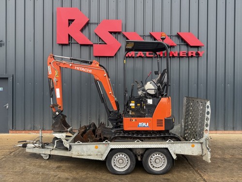 Hitachi zx19 y2016 - zx19,
