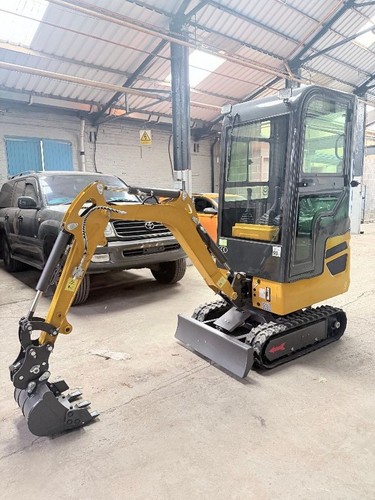 1tonne diesel mini digger - diesel,
